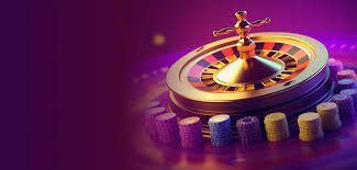 Pengguna mengelola riwayat pembayaran dan dana secara efisien di platform digital